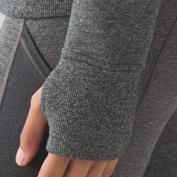 Lululemon Scuba Hoodie *Light Cotton Fleece
Heathered Speckled Black size 8 - Picture 5 of 11